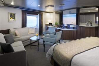 Holland America Nieuw Amsterdam Neptune Spa Suite 4.jpg